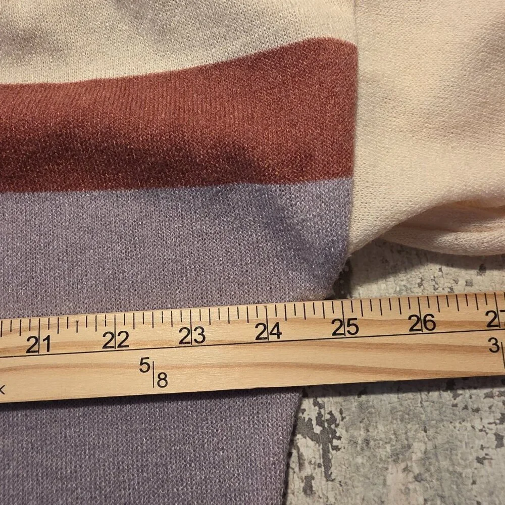 Heimish USA Women's Long-sleeved V Neck Sweater with Pockets Size Large - Picture 6 of 7